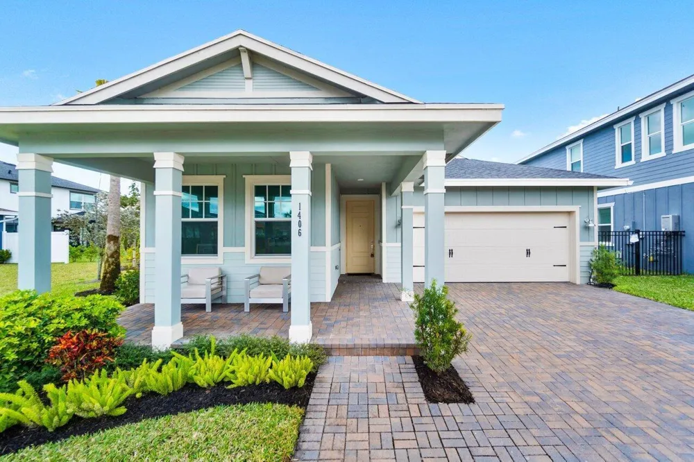 1406 Arrowhead Point Road Loxahatchee, FL 33470