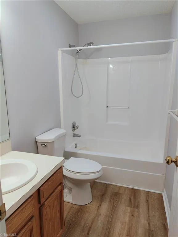 2025 Ardmore Village Lane Winston-Salem, NC 27127