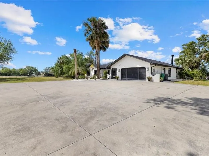 15650 PRAIRIE CREEK BOULEVARD Punta Gorda, FL 33982