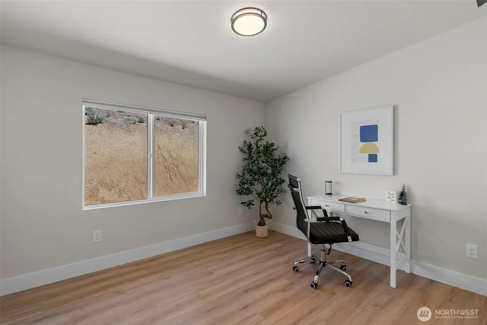 44 A Osprey Nest Road Pateros, WA 98846