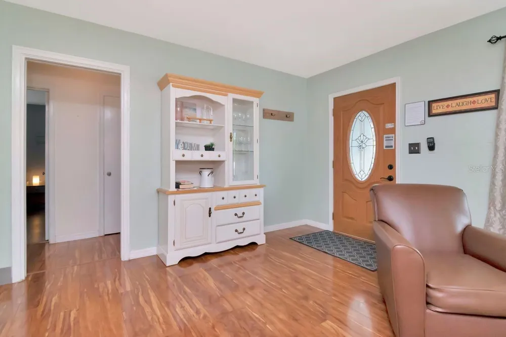 305 BAKER AVENUE Clearwater, FL 33755