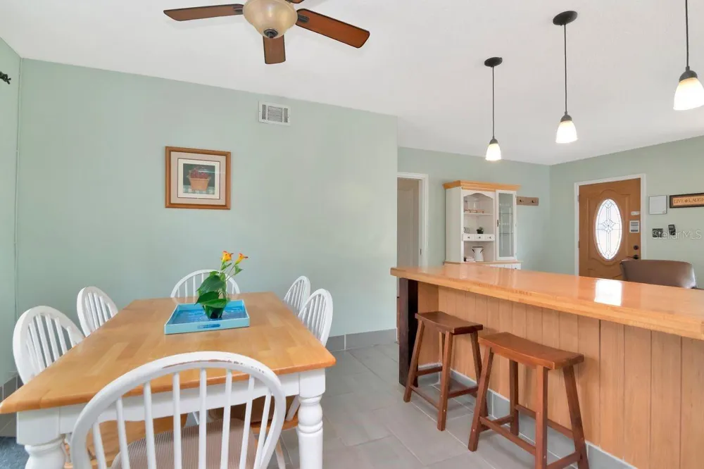 305 BAKER AVENUE Clearwater, FL 33755
