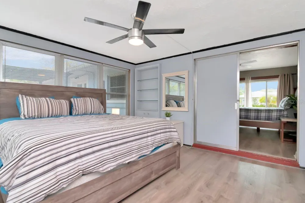 305 BAKER AVENUE Clearwater, FL 33755