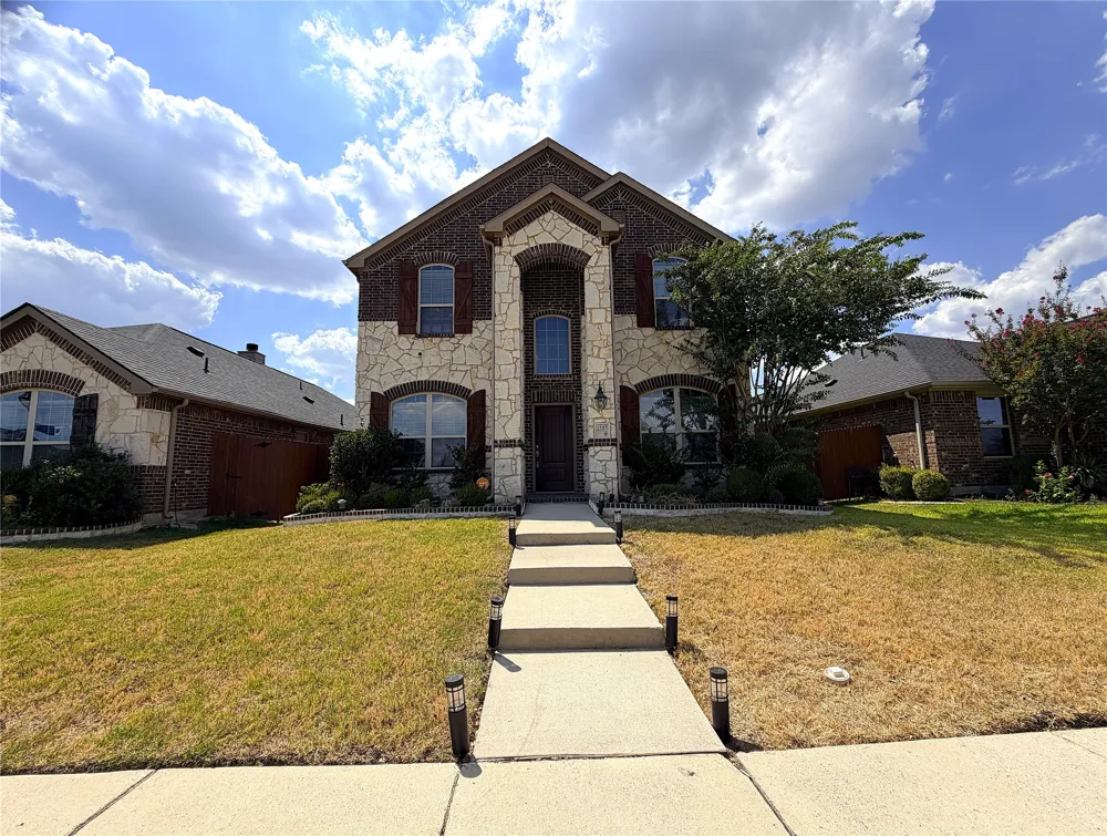 4103 Portrush Drive Heartland, TX 75126