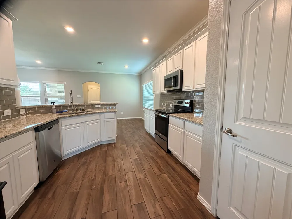 4103 Portrush Drive Heartland, TX 75126