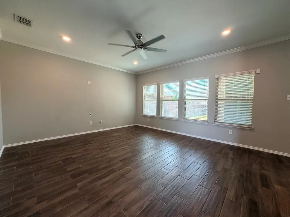 4103 Portrush Drive Heartland, TX 75126