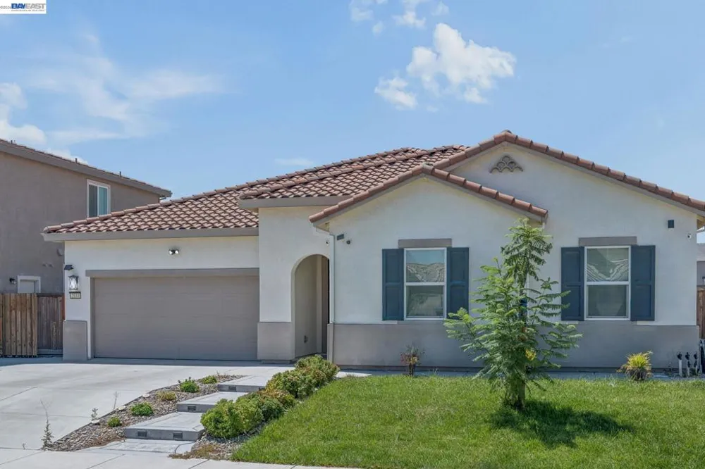 2133 Day Lily Ave Manteca, CA 95337