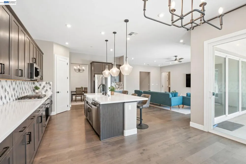2133 Day Lily Ave Manteca, CA 95337
