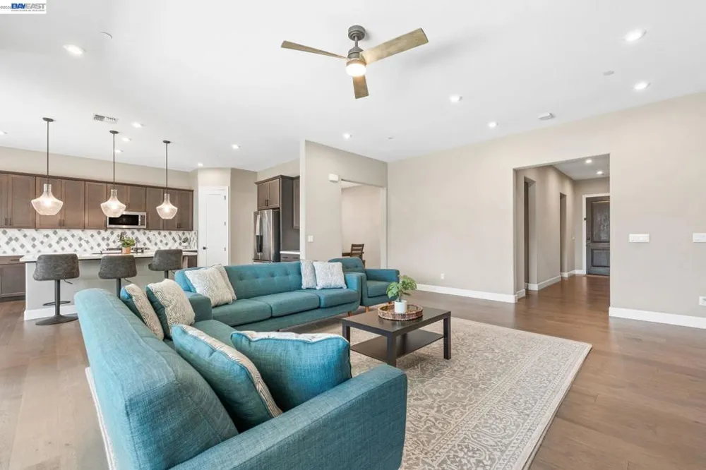 2133 Day Lily Ave Manteca, CA 95337