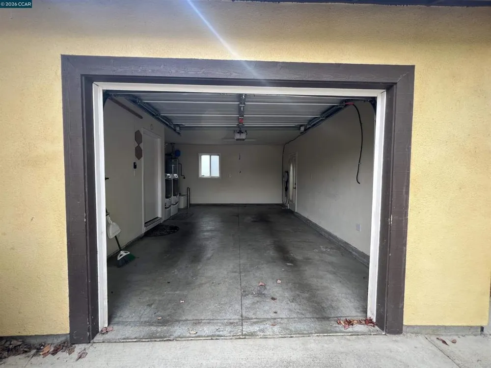 151 Daniels Ave Vallejo, CA 94590