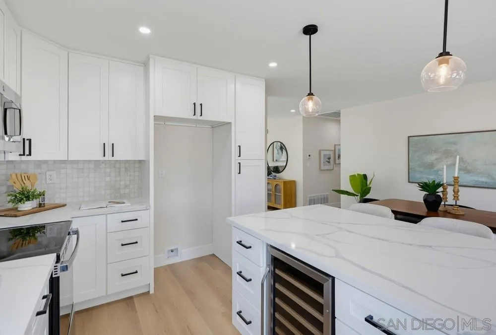 10945 Janice Ct San Diego, CA 92126