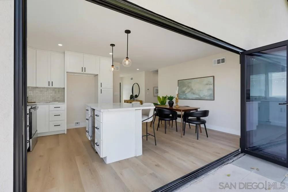10945 Janice Ct San Diego, CA 92126