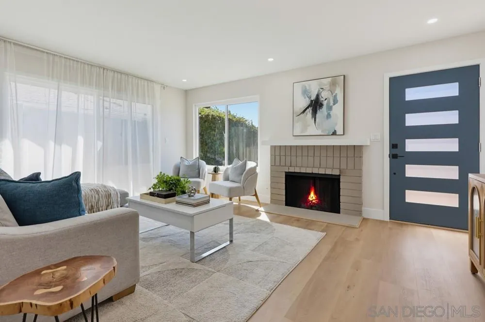 10945 Janice Ct San Diego, CA 92126
