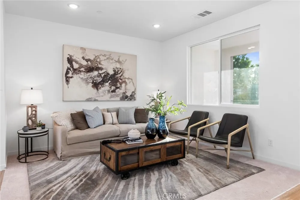 1102 Santo Antonio Drive Colton, CA 92324
