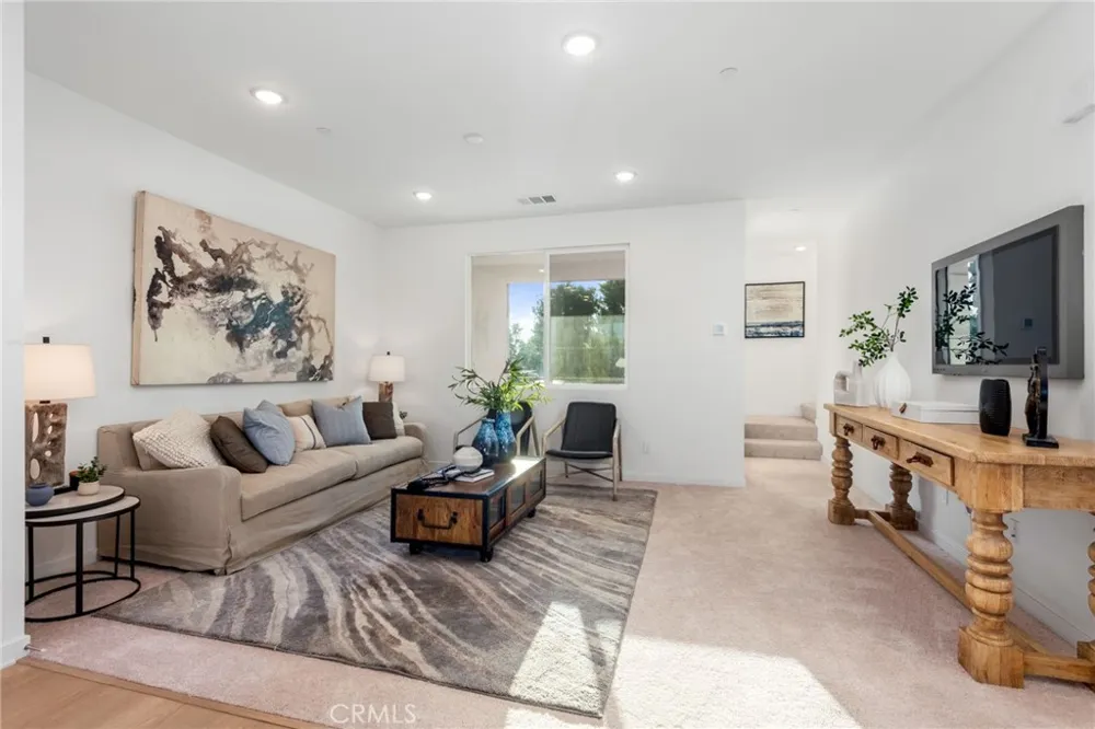 1102 Santo Antonio Drive Colton, CA 92324