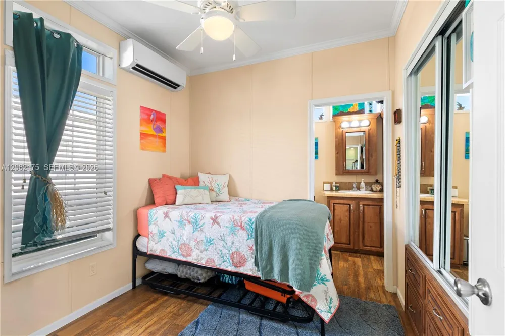5031 5th Ave Key West, FL 33040