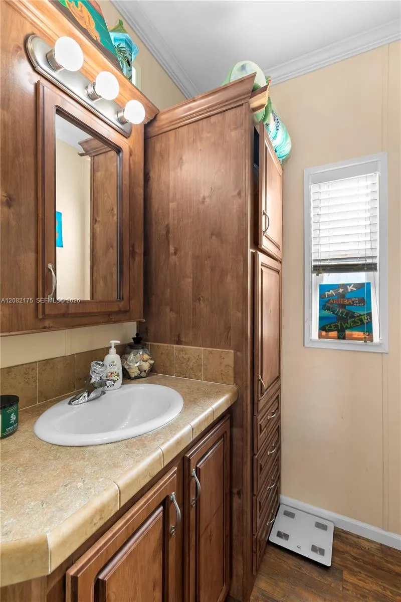 5031 5th Ave Key West, FL 33040