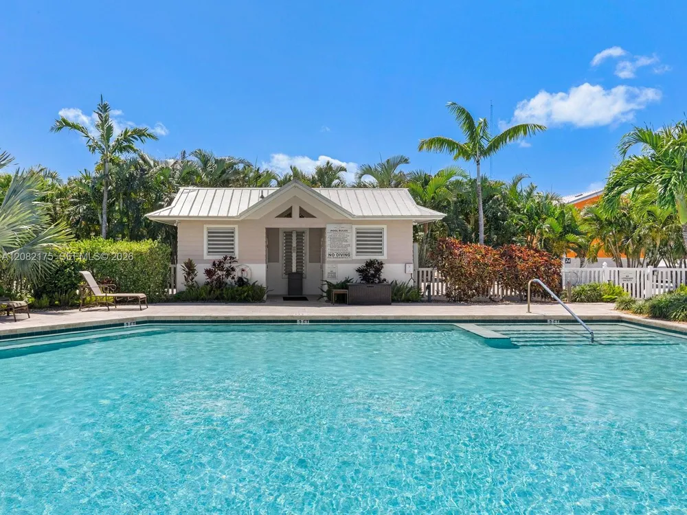 5031 5th Ave Key West, FL 33040
