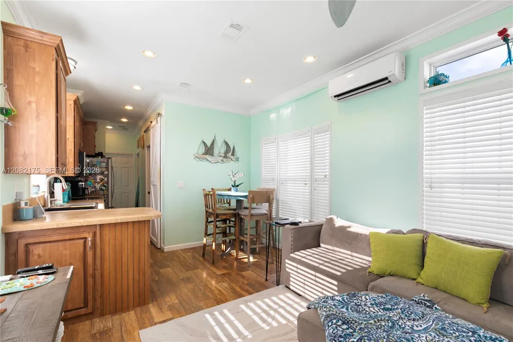 5031 5th Ave Key West, FL 33040