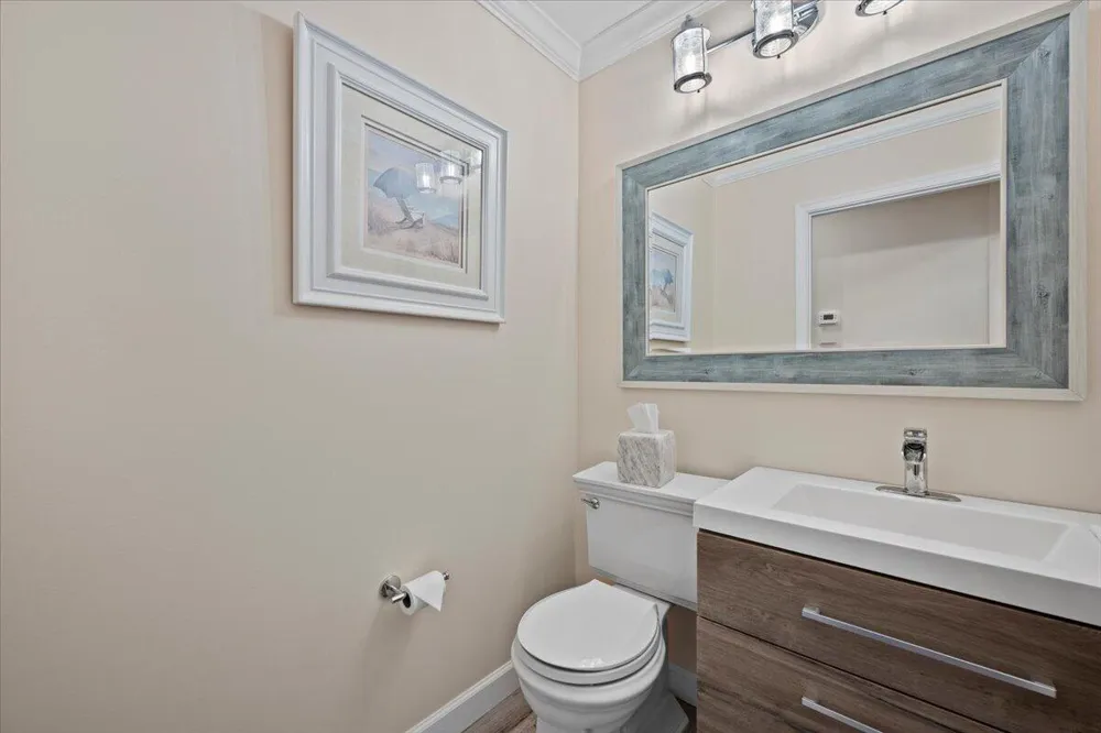 7990 SE Mammoth Drive SE Hobe Sound, FL 33455