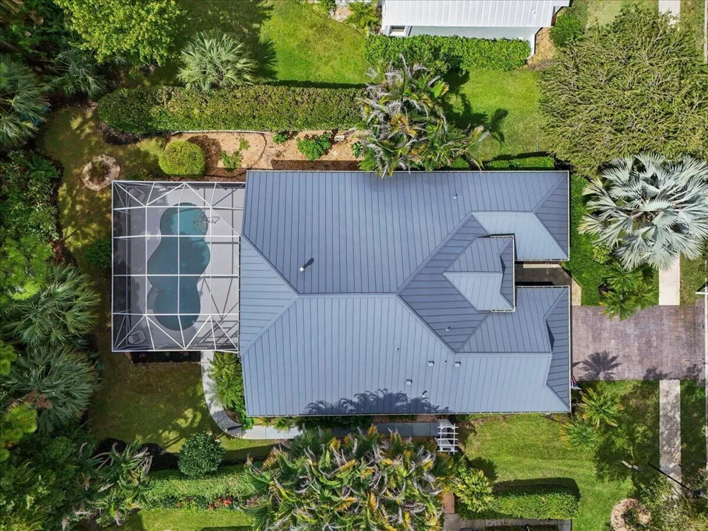 7990 SE Mammoth Drive SE Hobe Sound, FL 33455