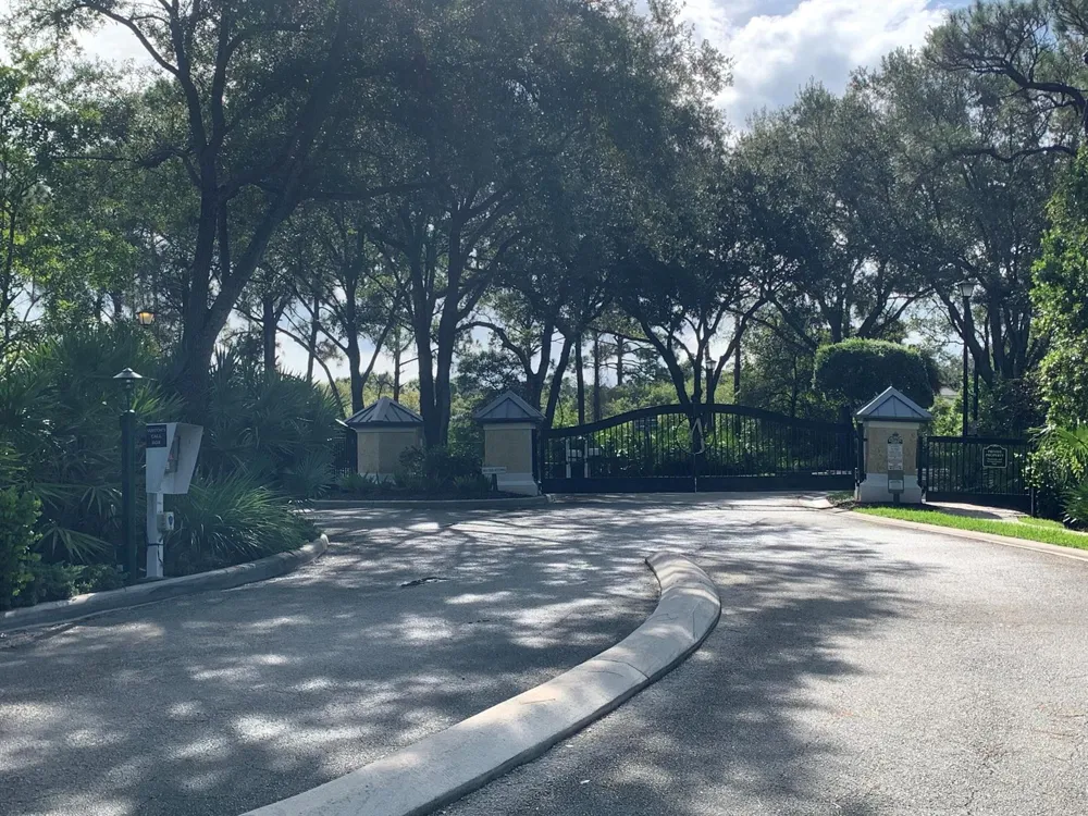 7990 SE Mammoth Drive SE Hobe Sound, FL 33455