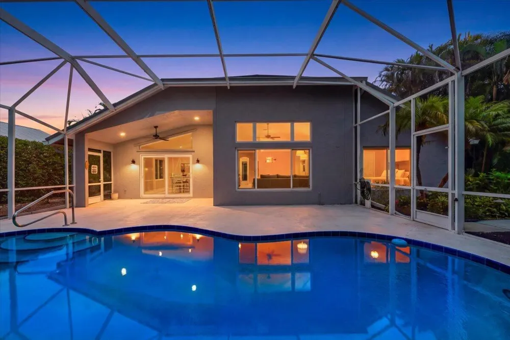 7990 SE Mammoth Drive SE Hobe Sound, FL 33455