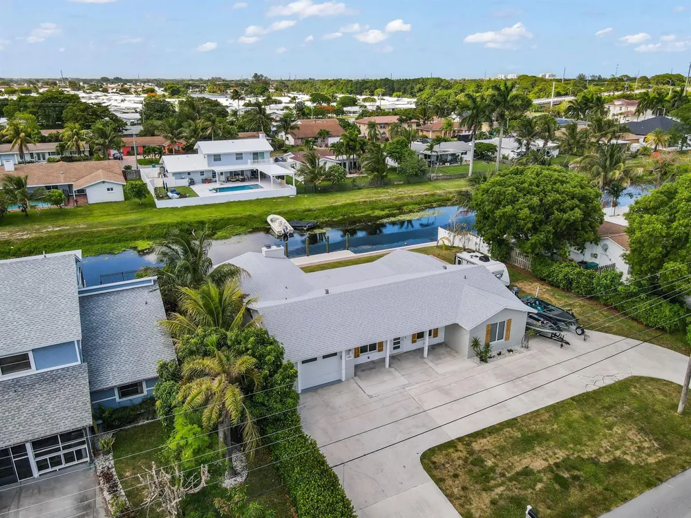 1051 SW 25th Avenue Boynton Beach, FL 33426