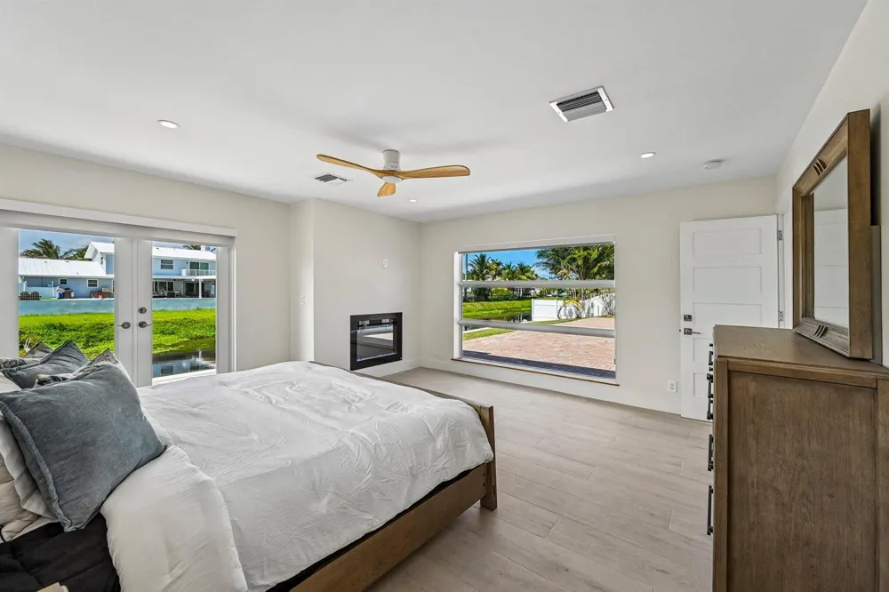 1051 SW 25th Avenue Boynton Beach, FL 33426