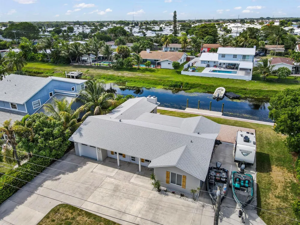 1051 SW 25th Avenue Boynton Beach, FL 33426