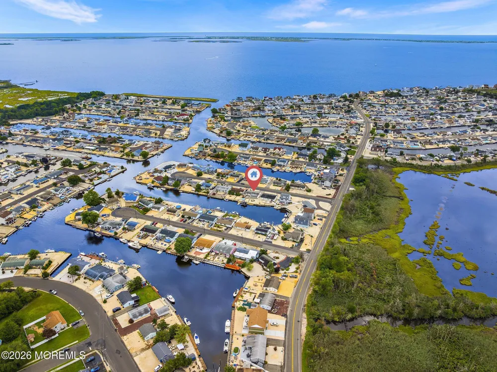 107 Irvington Road Barnegat, NJ 08005