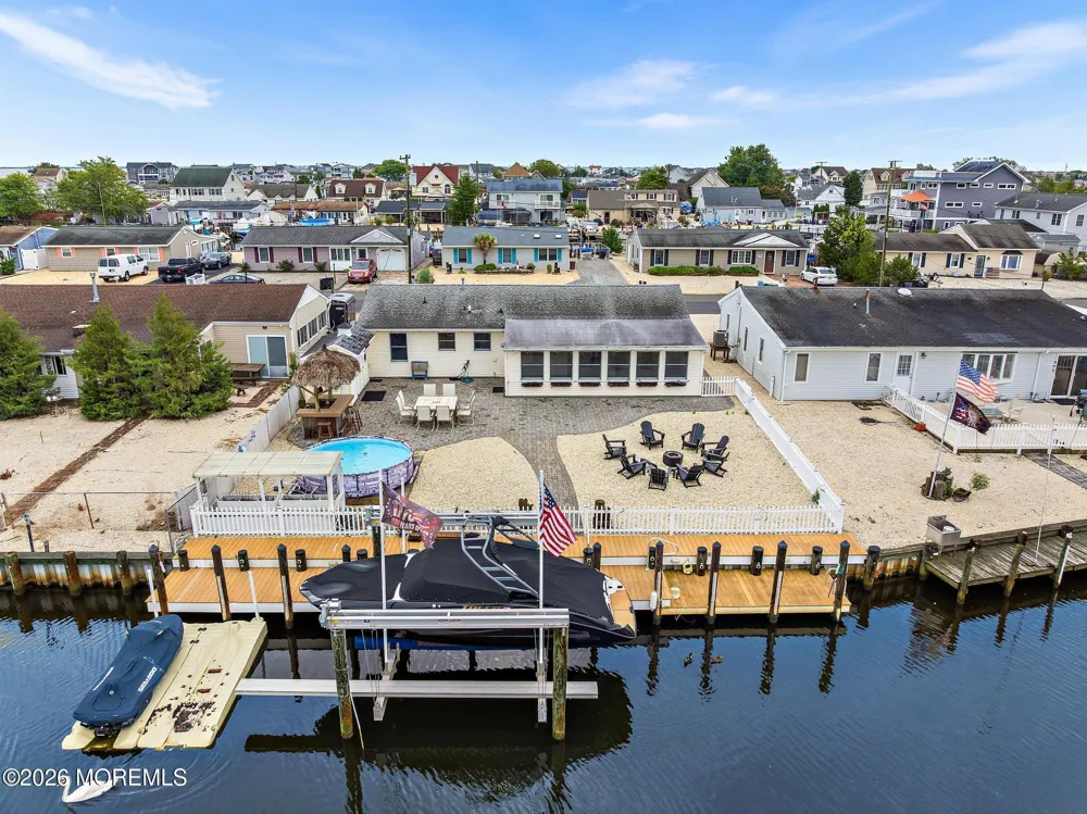 107 Irvington Road Barnegat, NJ 08005