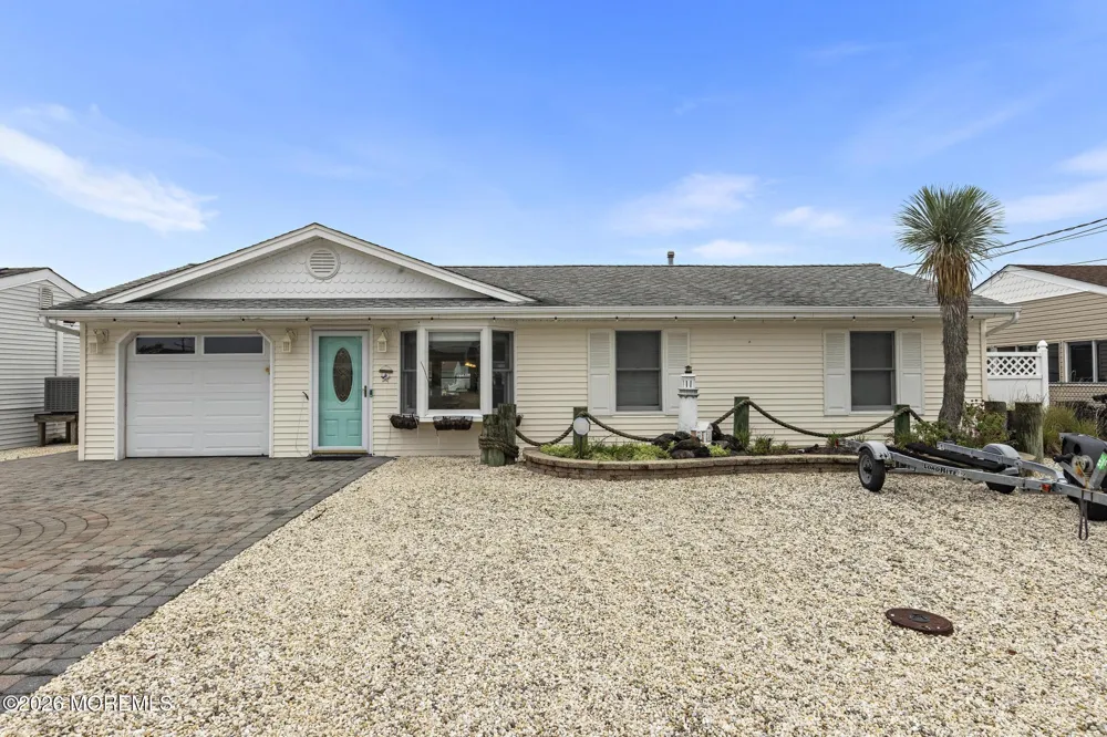 107 Irvington Road Barnegat, NJ 08005