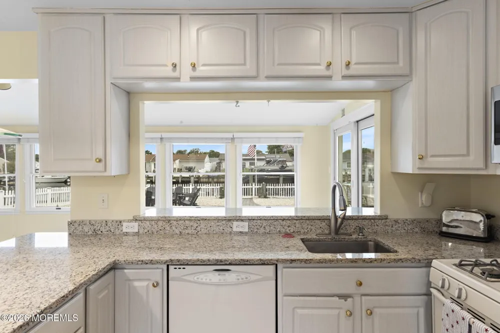 107 Irvington Road Barnegat, NJ 08005