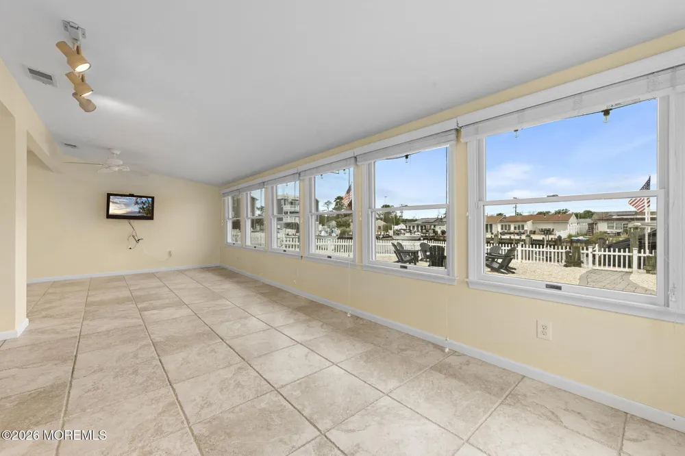 107 Irvington Road Barnegat, NJ 08005