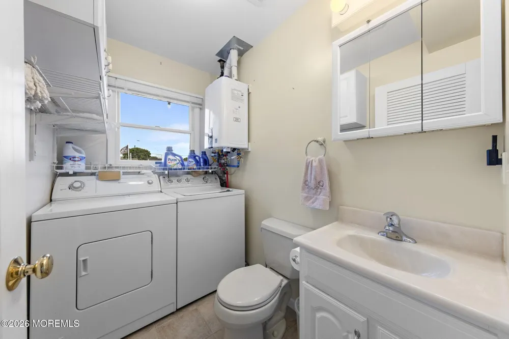 107 Irvington Road Barnegat, NJ 08005