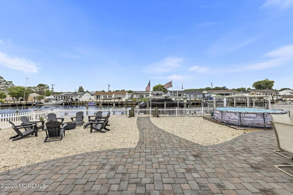 107 Irvington Road Barnegat, NJ 08005