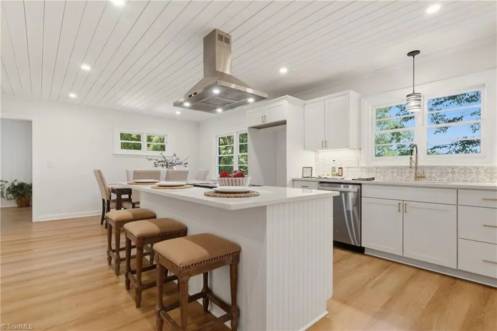 334 Country Lane Mocksville, NC 27028