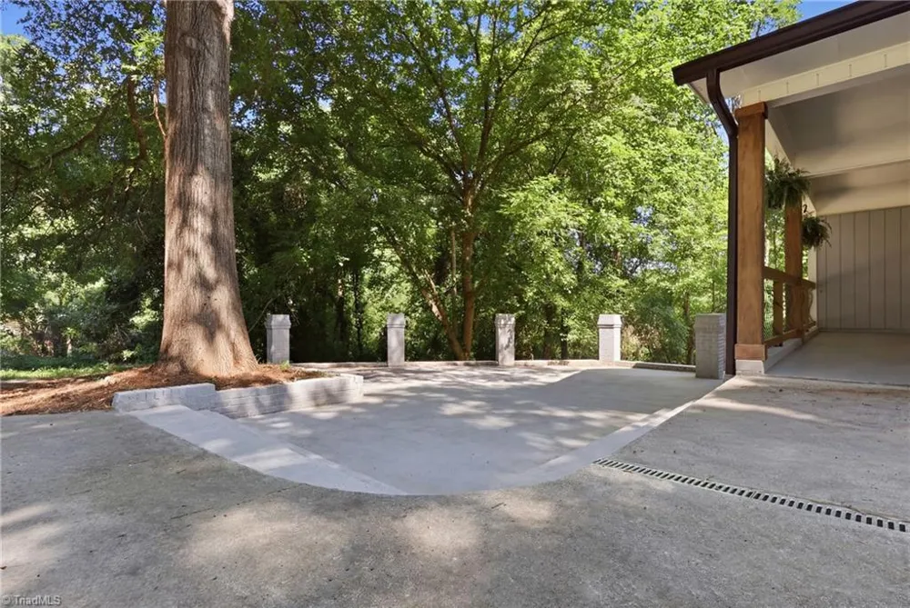 334 Country Lane Mocksville, NC 27028