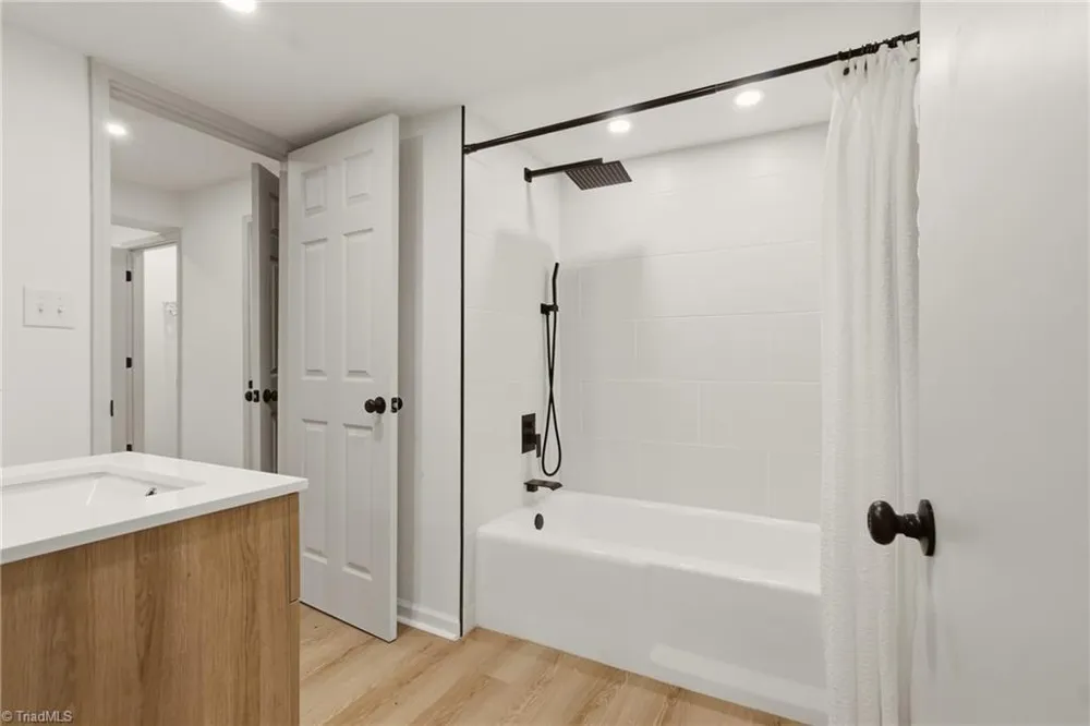 334 Country Lane Mocksville, NC 27028