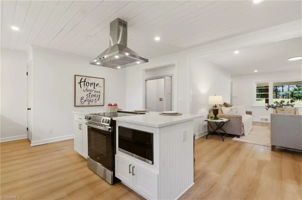 334 Country Lane Mocksville, NC 27028