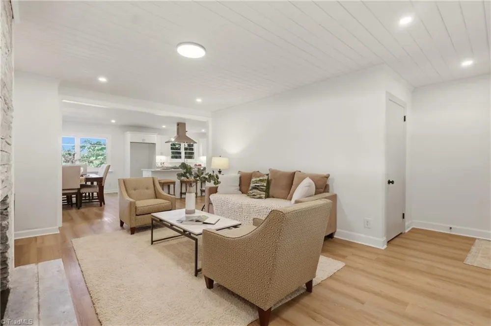 334 Country Lane Mocksville, NC 27028