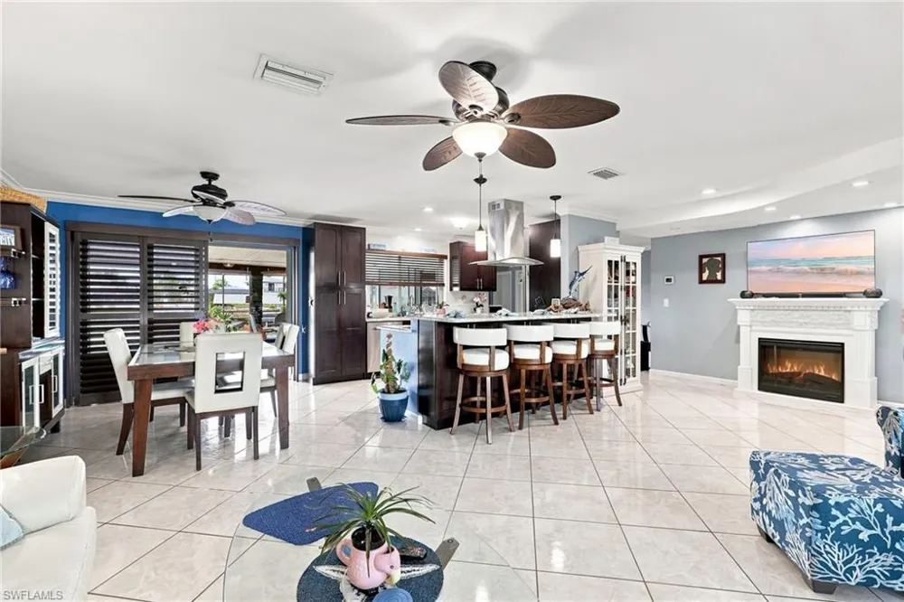 1024 E Archer Parkway Cape Coral, FL 33904