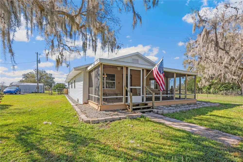 Address Not Shown Webster, FL 33597