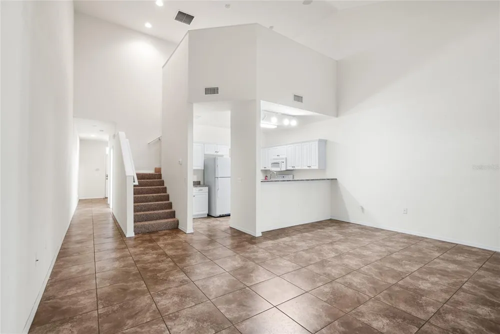 1571 NW 29TH ROAD #3 Gainesville, FL 32605
