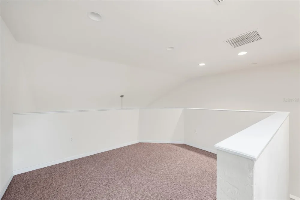 1571 NW 29TH ROAD #3 Gainesville, FL 32605