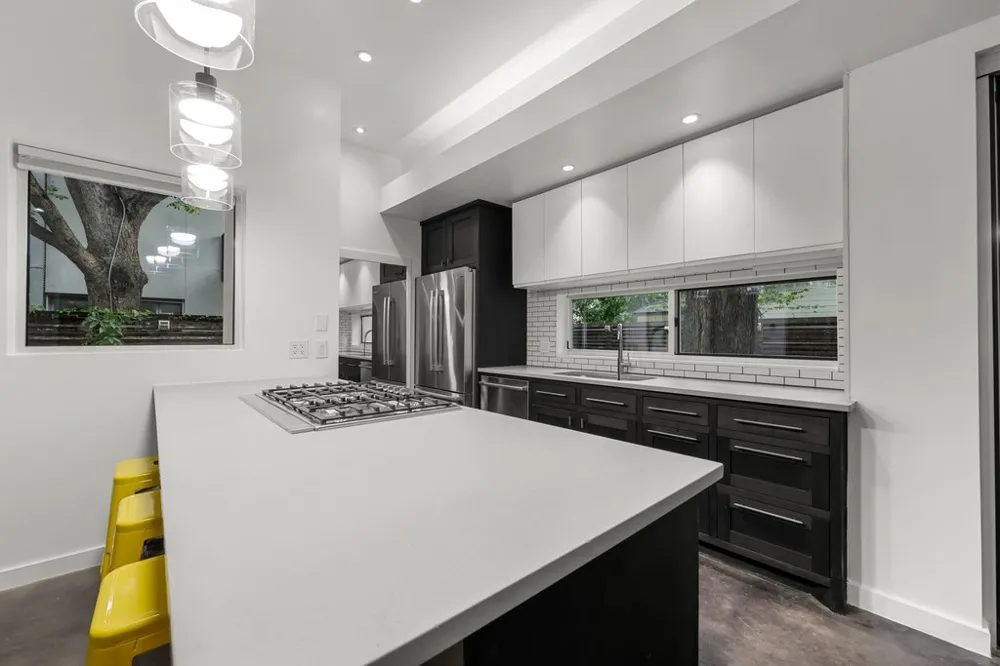 2008 Riverview Street #B Austin, TX 78702