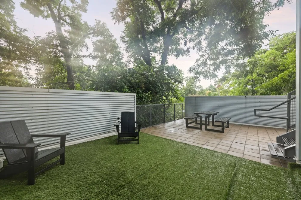 2008 Riverview Street #B Austin, TX 78702