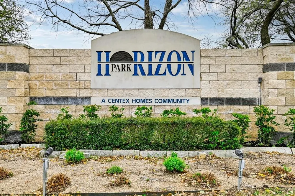 104 Brentwood Drive Leander, TX 78641