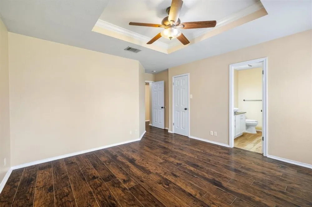 104 Brentwood Drive Leander, TX 78641